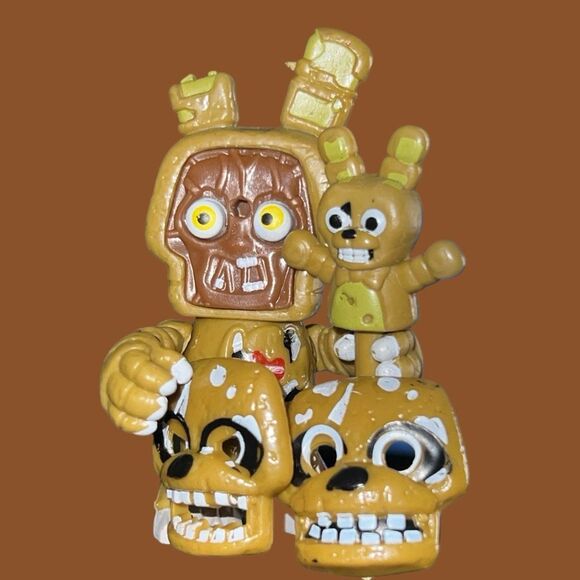 NWOT Five Nights at Freddy’s Springtrap Snap Action Figure B15 - Picture 1 of 3